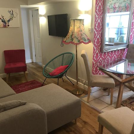 2 Bed, Ground Floor Bijou Georgian City Apartment Μπαθ Εξωτερικό φωτογραφία
