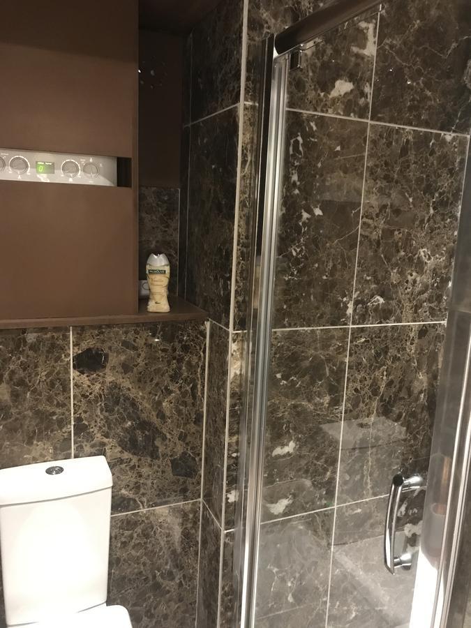 2 Bed, Ground Floor Bijou Georgian City Apartment Μπαθ Εξωτερικό φωτογραφία